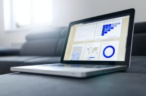 Jak zintegrować marketing online i offline?